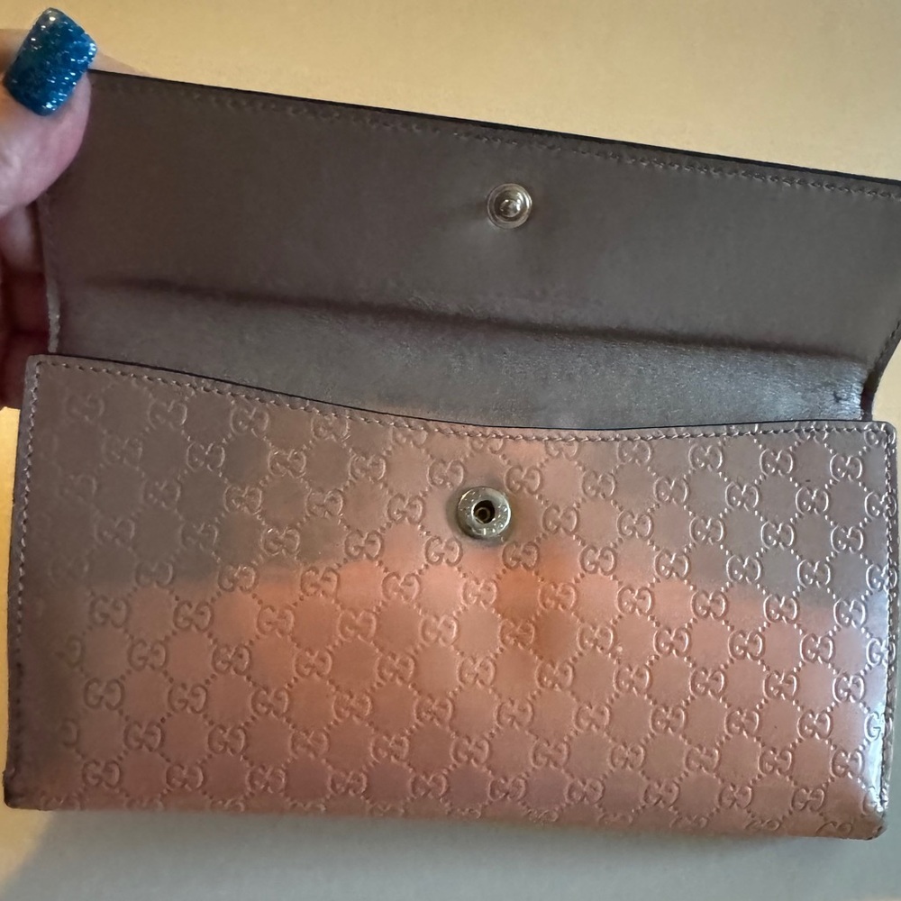 GUCCI Guccisima Patent Leather long Heart Wallet Authentic - Picture 13 of 16